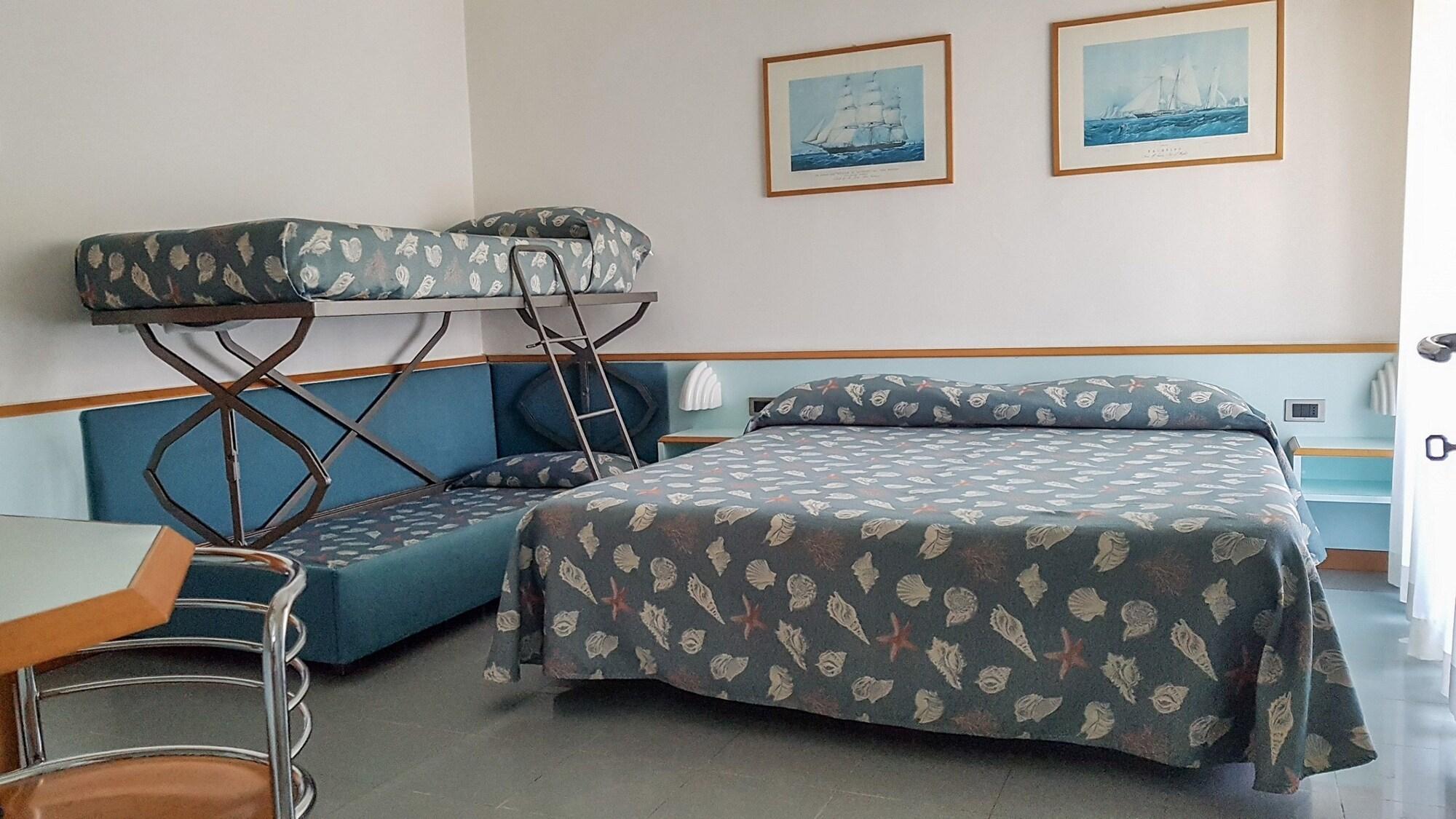 רימיני Hotel Gaby מראה חיצוני תמונה
