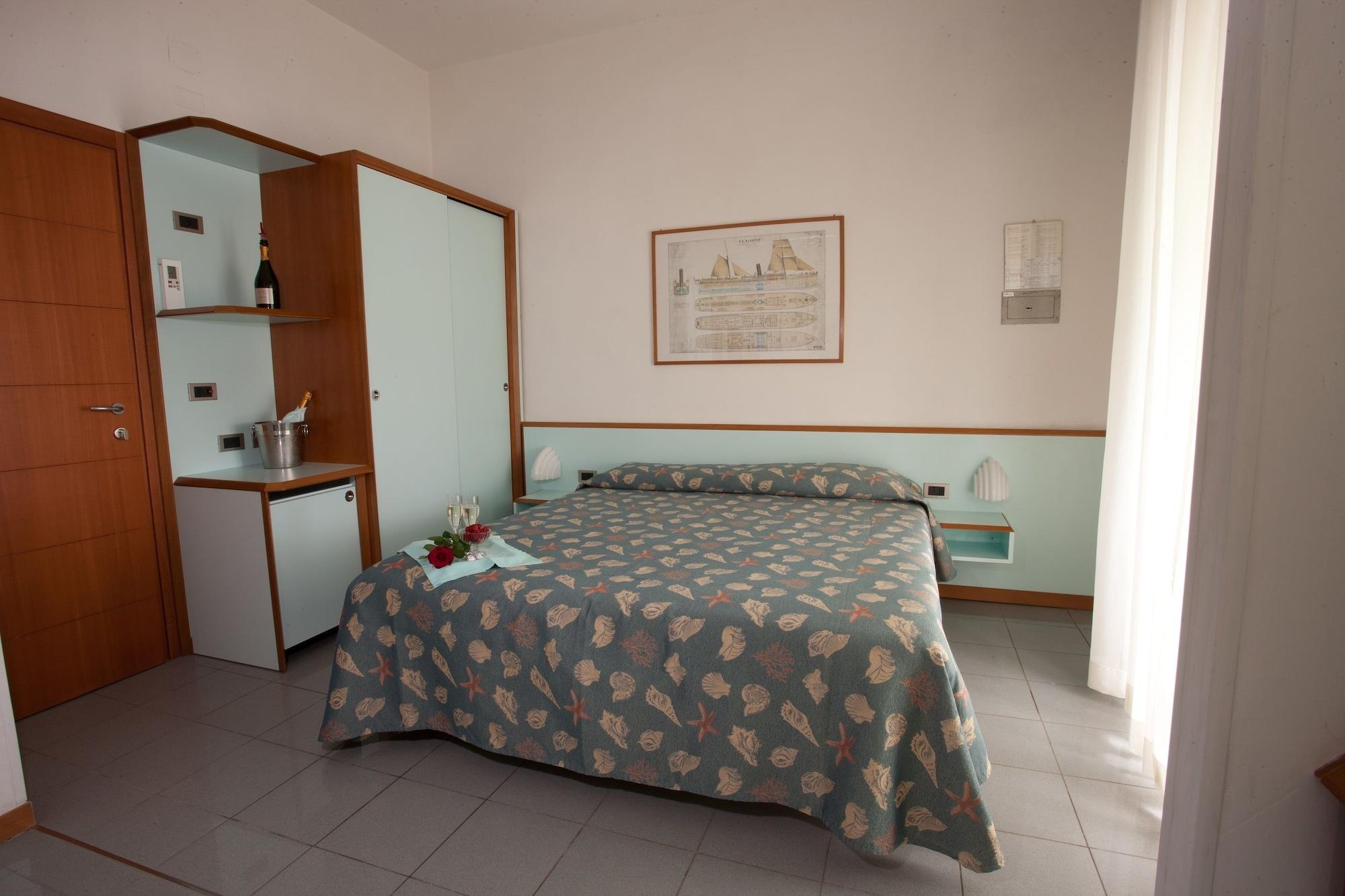 רימיני Hotel Gaby מראה חיצוני תמונה