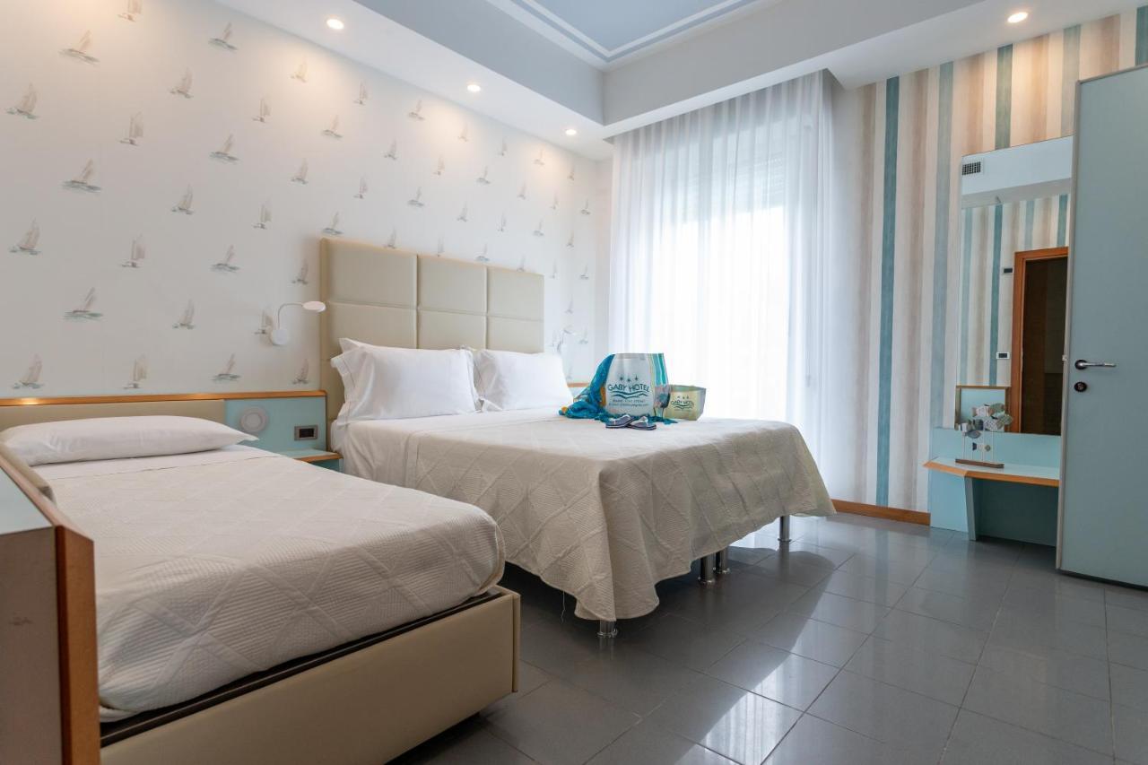 רימיני Hotel Gaby מראה חיצוני תמונה